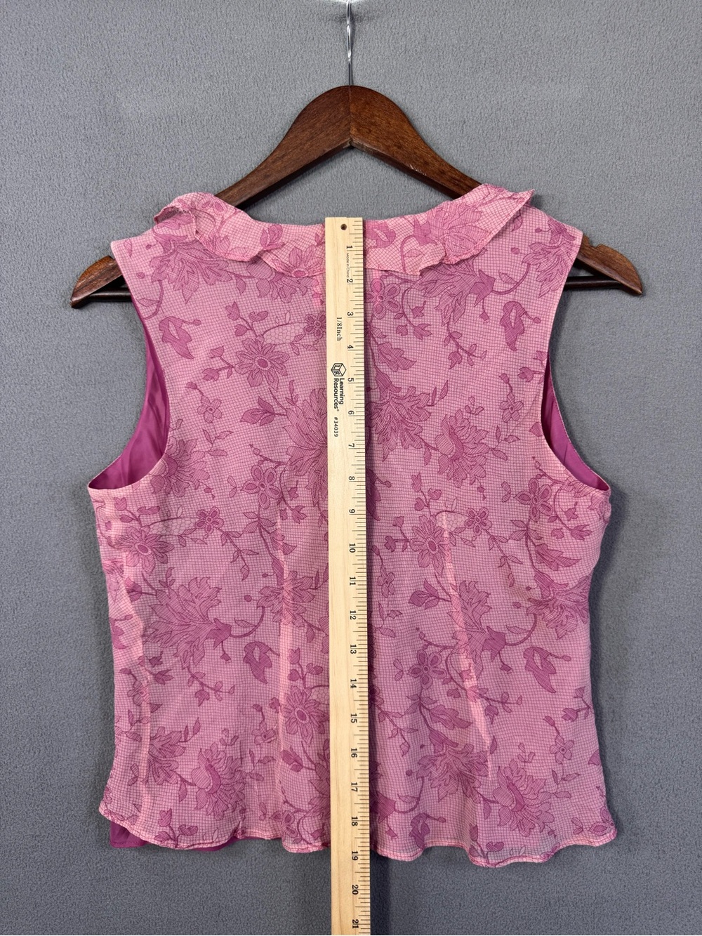 Vintage Y2K  ✨ Fairy 🧚 Sleeveless Pink Floral Ruffle Tie V Neck Silk Top, M - Picture 14 of 14